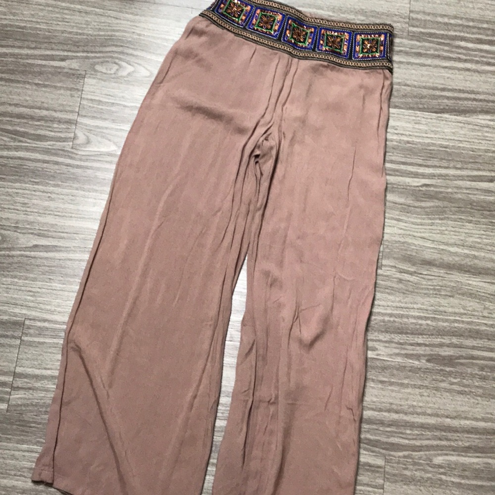 Loose pants